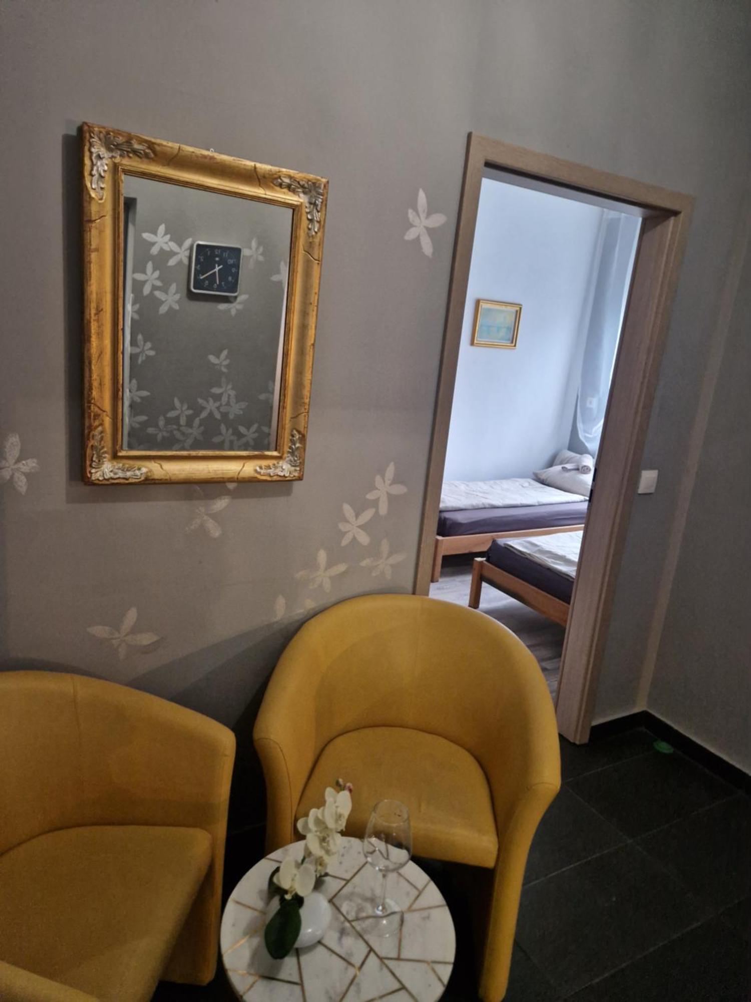 Apartmans Robo Копер Экстерьер фото